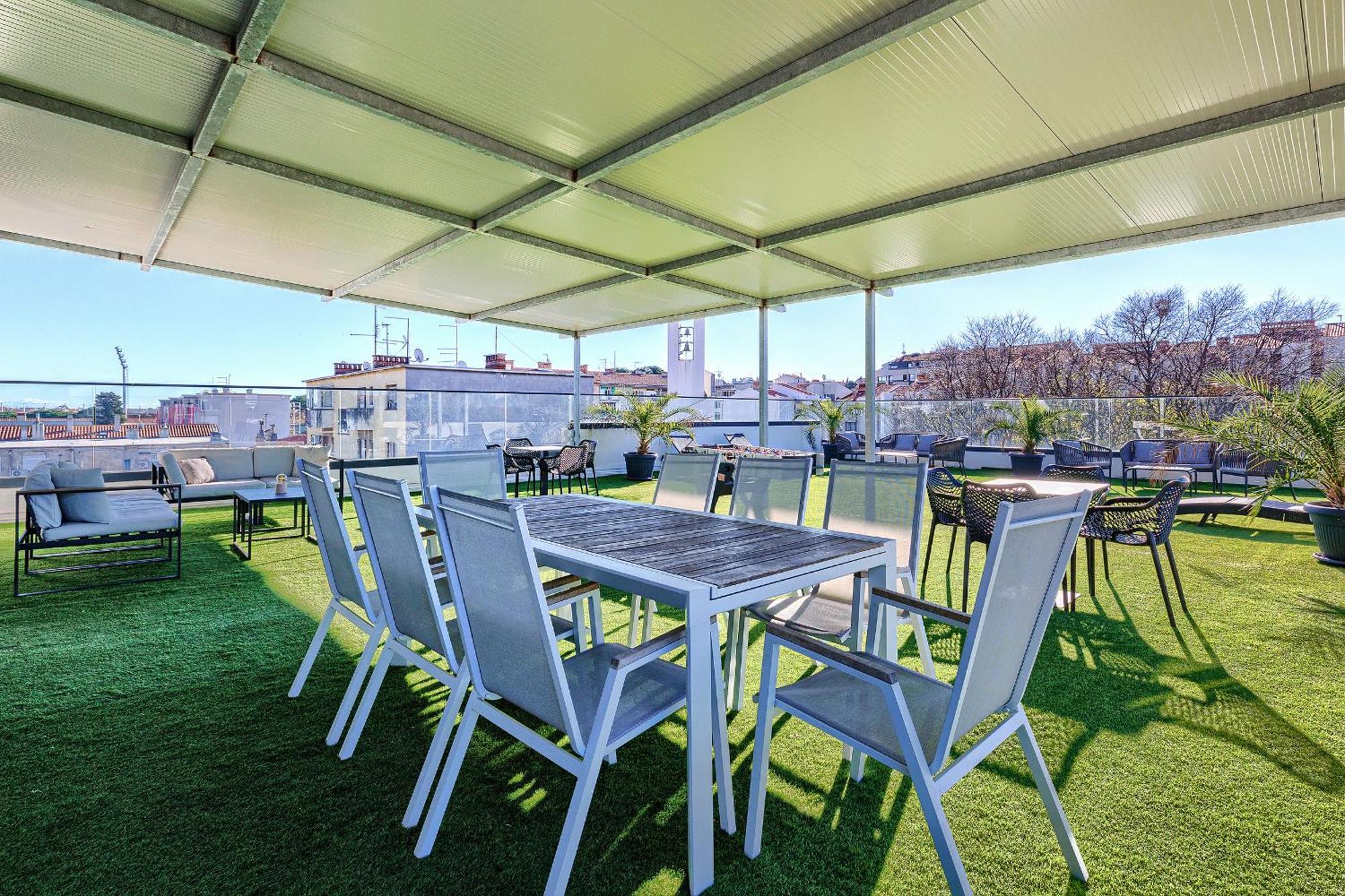 Monte Zaro Hostel Pula Buitenkant foto